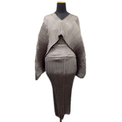 未使用品 プリーツプリーズ PLEATS PLEASE イッセイミヤケ ISSEY MIYAKE マダムT 超大判ストールを買い取りさせて頂きました♪