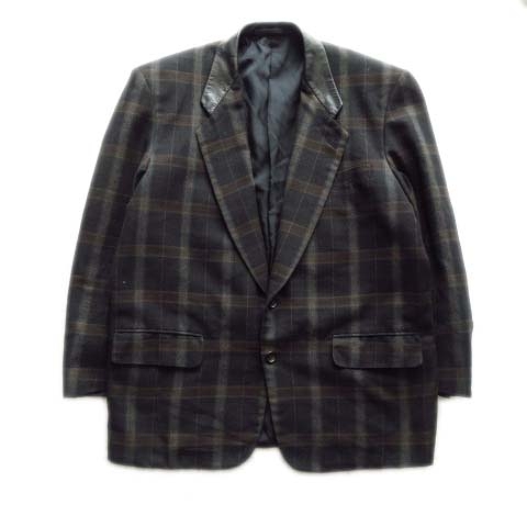 美品 80’s コムデギャルソンオム COMME des GARCONS HOMME レザーラペル テーラード ジャケットを買い取りさせて頂きました♪