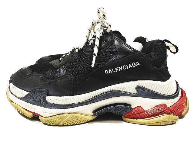 バレンシアガ BALENCIAGA トリプルS ダッドスニーカー ダッドシューズ TRIPLE S 533882 を買い取りさせて頂きました♪