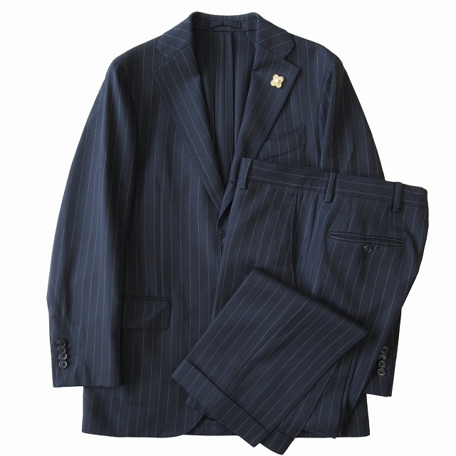 美品 ラルディーニ LARDINI ストライプ ウール セットアップ スーツ ジャケット パンツ 3釦 背抜き サイドベンツ JD22485AQ サイズ44 紺 ネイビー メンズ 買い取りさせて頂きました♪