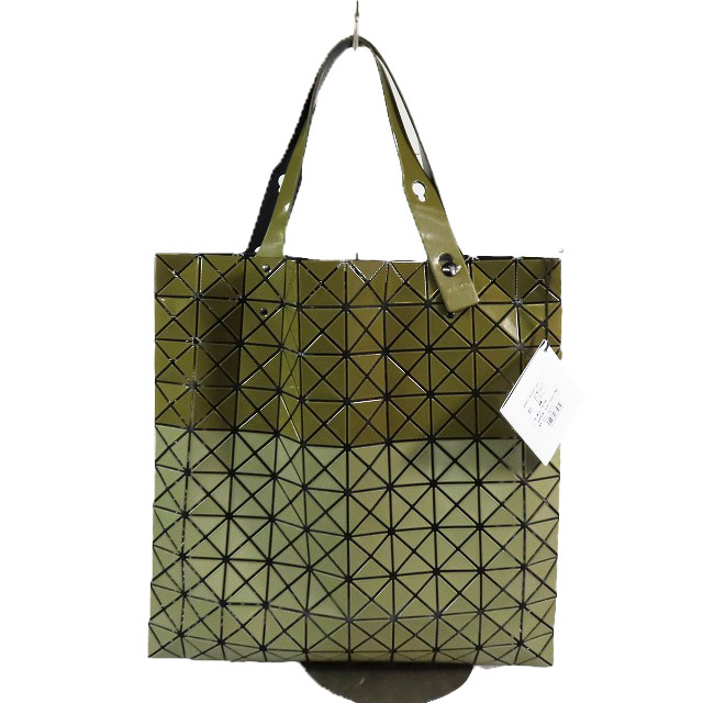 未使用品 バオバオ イッセイミヤケ BAOBAO ISSEY MIYAKE PRISM BI-TEXTURE プリズム バイテクスチャー METALLIC トートバッグ を買い取りさせて頂きました♪