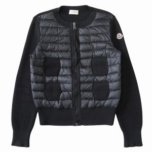 美品 19AW モンクレール MONCLER "MAGLIONE TRICOT ALLA COREANA" ニット 切替 ライト ダウン ジャケット ブルゾン ノーカラー ジップアップ ロゴ E20939474800 サイズS 黒 ブラック レディース 買い取りさせて頂きました♪ リモード福山